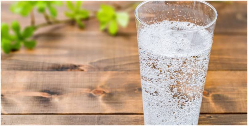 Is carbonated sparkling water bad for you