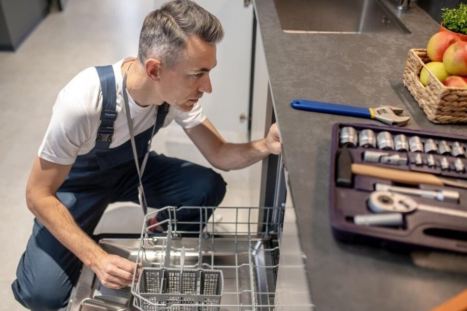 How to Install a Dishwasher: A Smart Homeowner’s Installation Playbook