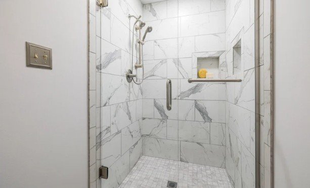 Common Shower Installation Mistakes and How Professionals Prevent Them