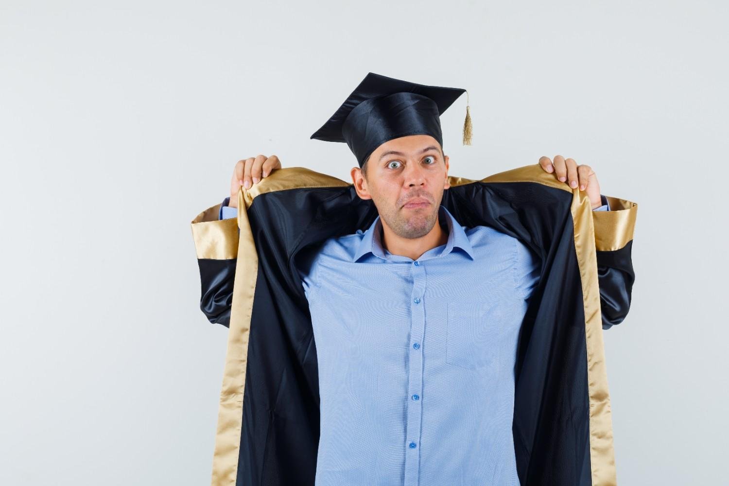 Graduation Stole Etiquette